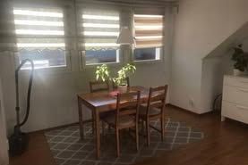 Mysig villa i Huddinge – nära natur & kommunikationer