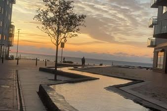 Ljus och modern 2-planslägenhet i Västra Hamnen