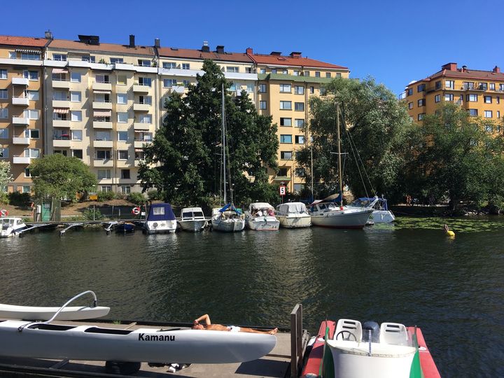 Möblerad 1:a i Täby uthyres