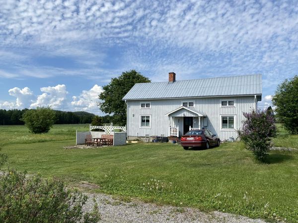 Charmigt hus i Måttsund för uthyrning