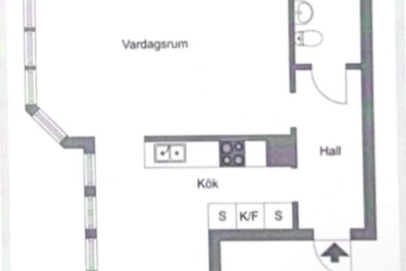 Stor renoverad 1:a i Hjällbogärdet