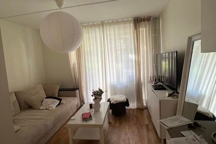 Ljus etta i Telefonplan nära T-bana