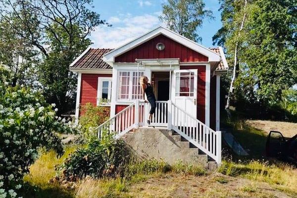 Mysigt hus i Häggvik nära natur & pendel