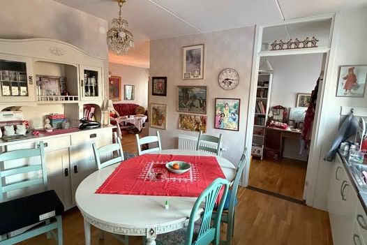 3,5 rok i Hässelby Gård nära T-bana