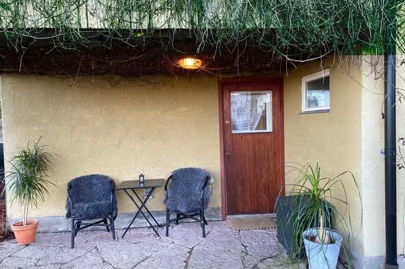 Möblerad 2:a i Mälarhöjden med utsikt