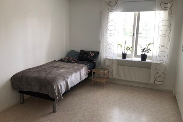 Rum uthyres nära Stenhagen – 4000 kr