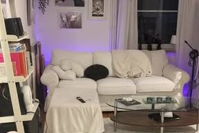 2a 45 kvm i Vårberg med parkering