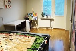 Möblerat rum för kvinnlig student i Bergsjön