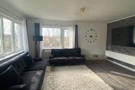 Trevlig 3:a i centrala Fristad