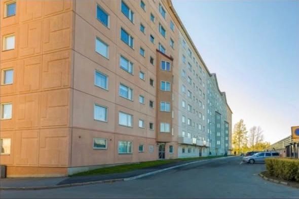 Nyrenoverad 2:a i Brandbergen 66 kvm