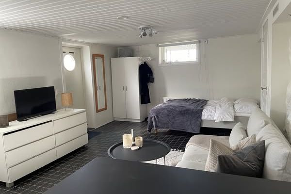 Charmig etta i Lundby med toppläge