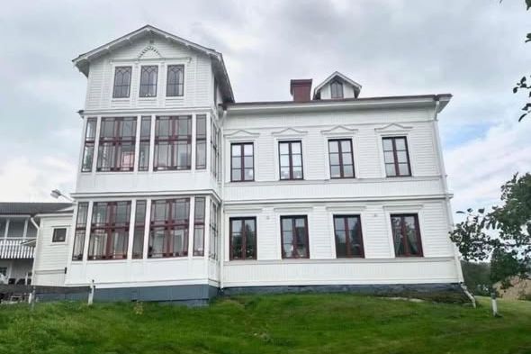 Charmig vindsetta nära centrum & natur