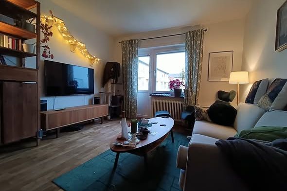 Charmig funkis-2:a nära Fyrishov