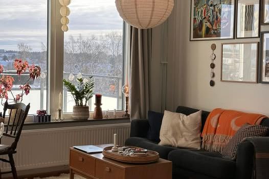 Möblerad etta med balkong i Rödäng