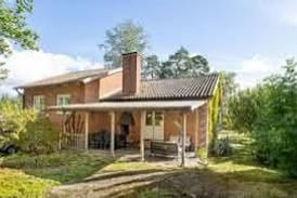 Ny villa i Jakobsberg nära pendeln
