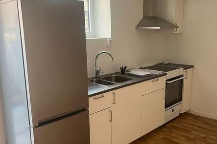 Nyrenoverad 1:a med uteplats i Malmö