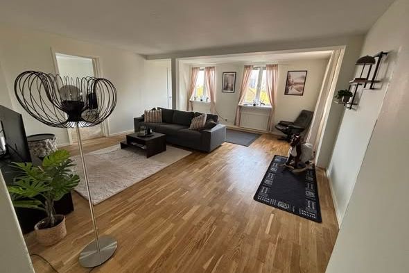 70 kvm i Tannefors med p-plats