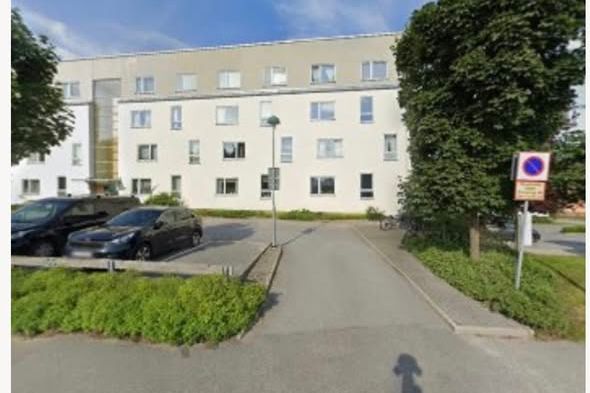 Modern 2:a 66 kvm med balkong i Älvsjö