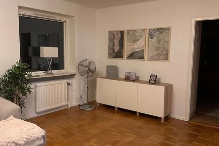 Möblerat rum i Högsbo med egen toalett