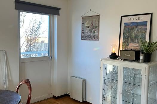 Charmig 2:a i Tannefors med parkering