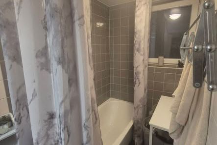 Möblerad 1:a i Fornhöjden – inkl. internet