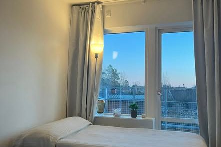 Möblerad nybyggd etta i Hässelby