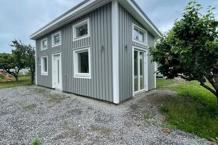 Nybyggd attefallare i Huddinge – allt ingår