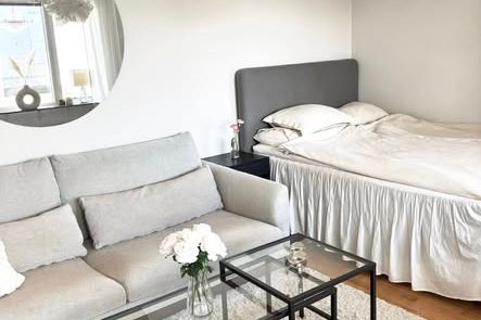 Central etta i Kålgården med balkong