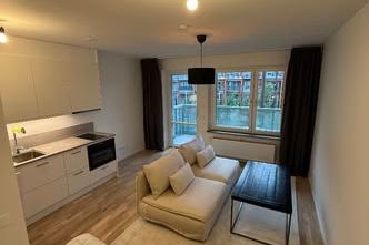 Nyproducerad 1:a i Täby med balkong